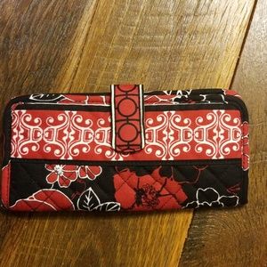 Marie Osmond Red Black Floral Wallet